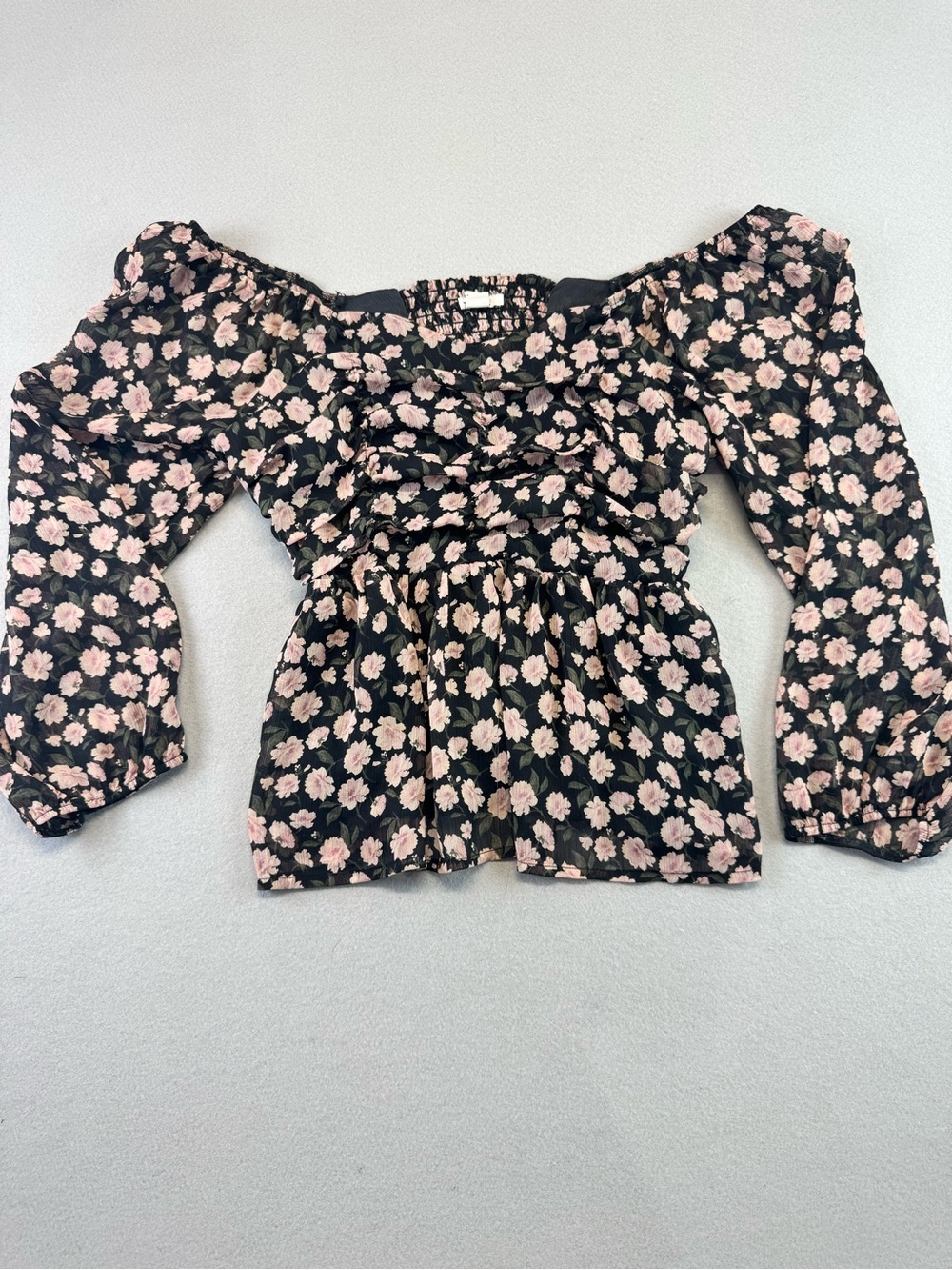 American Eagle Floral Off-Shoulder Peasant Top - Black with Pink Flowers, Medium